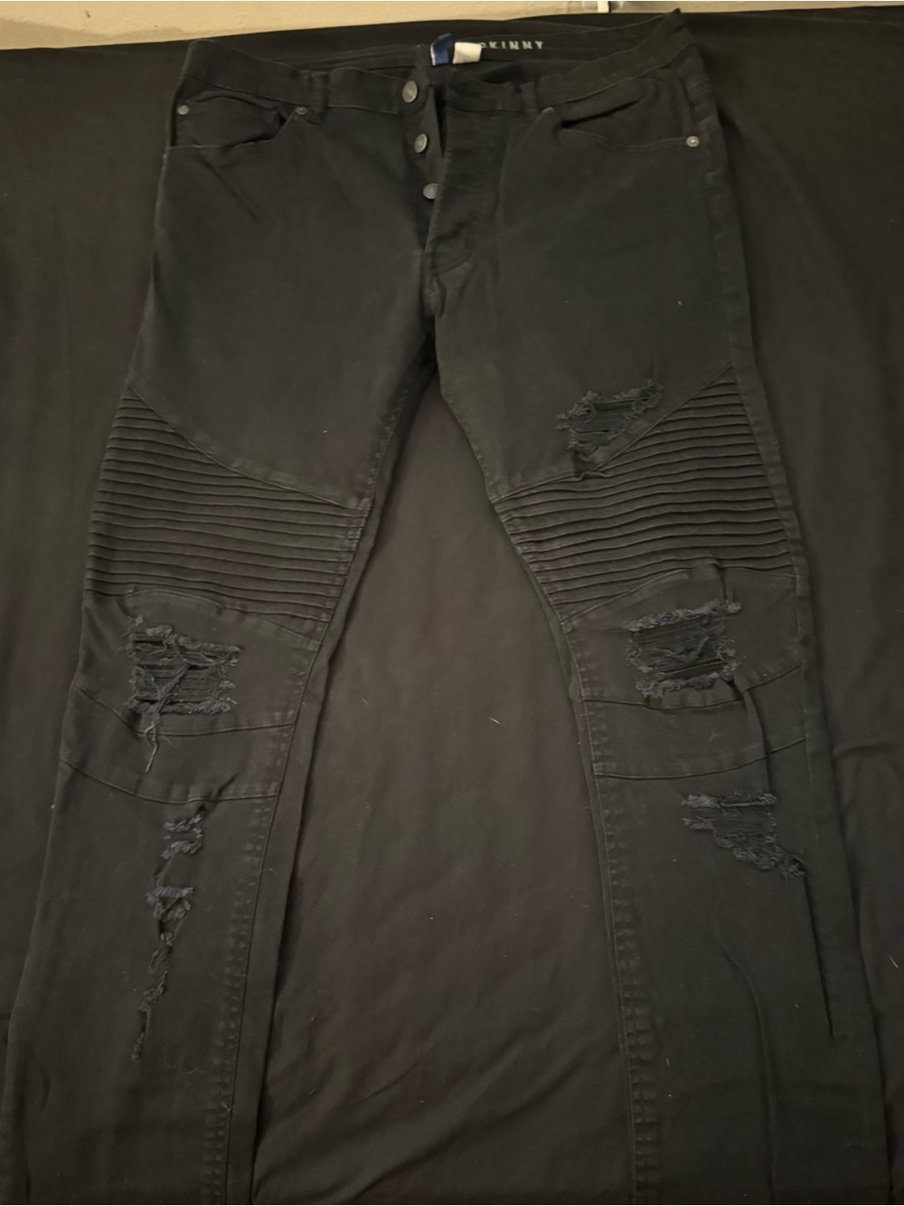H&M Men's Black Skinny Distressed Moto Jeans